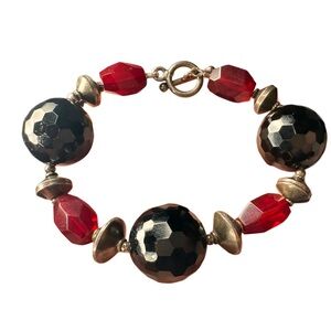 Vintage Red and Black Beaded Bracelet